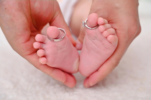 衡东宝宝头发少缺什么 衡东宝宝头发少缺什么